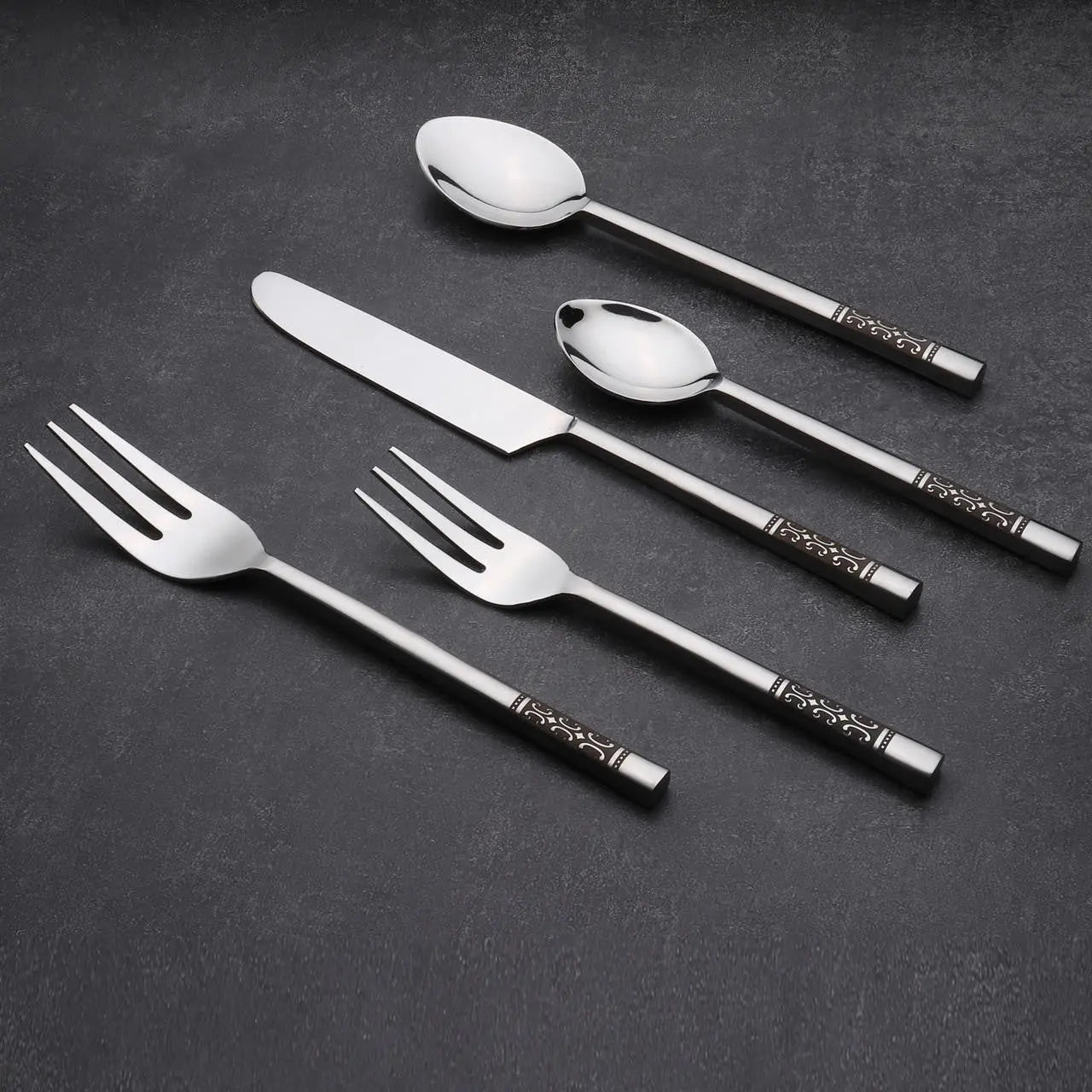 Chantilly Flatware, 5-Pc. Place Setting